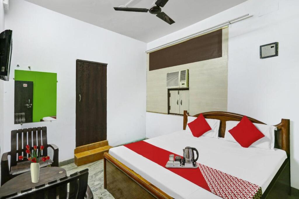 Алипур: OYO 84381 Hotel U b Inn