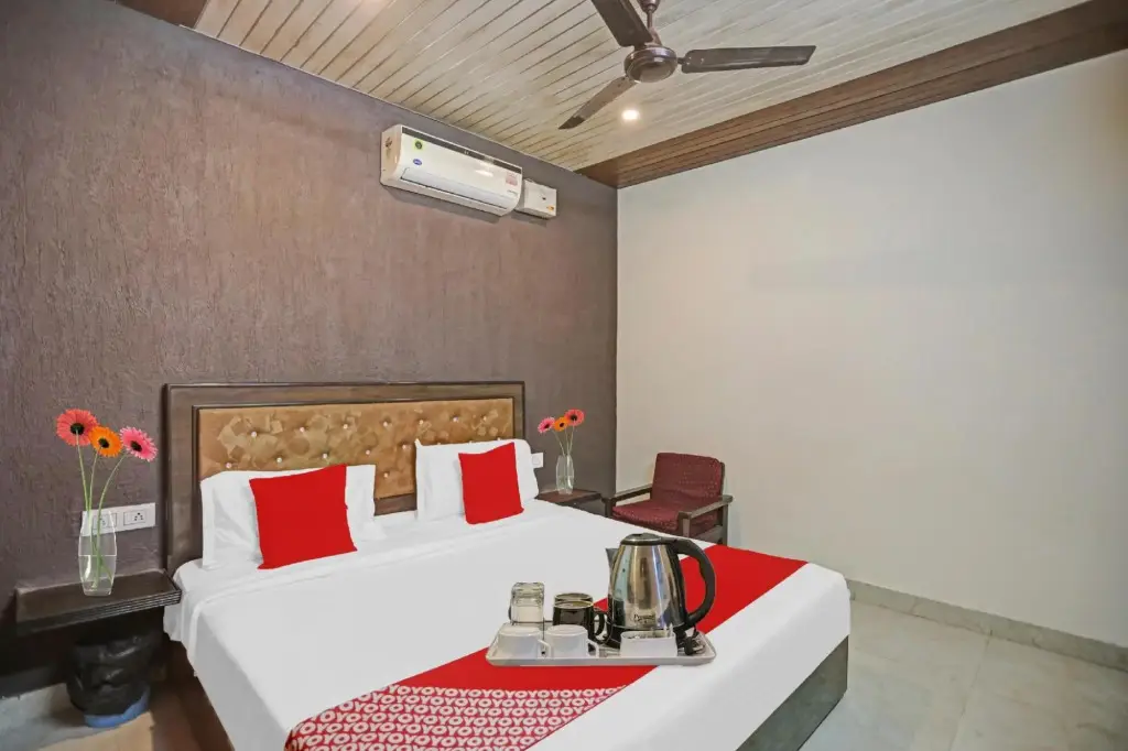Нью-Дели: OYO 88209 Hotel Signature View