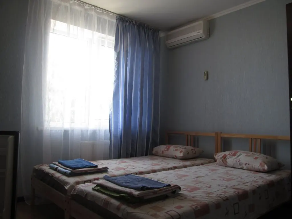 Партенит: Briz Guest House