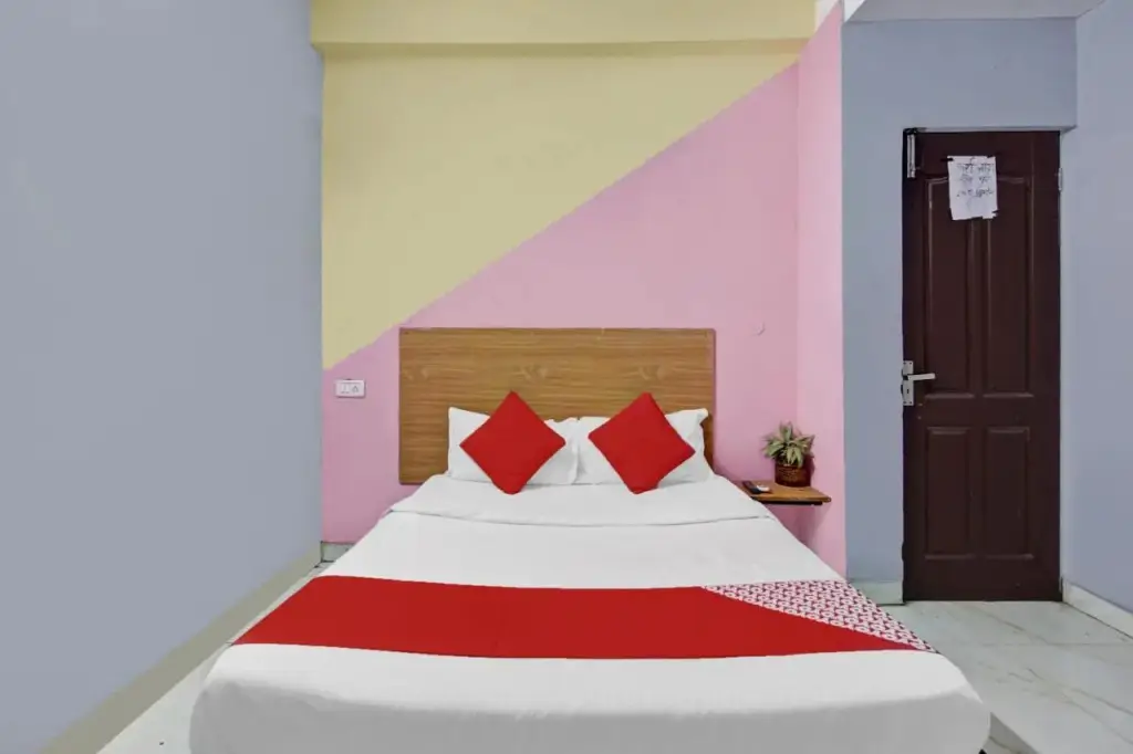 Нью-Дели: OYO Flagship 70370 Silver Inn