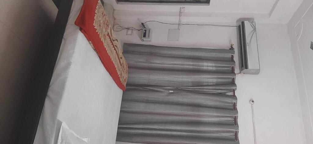 Мератх: Spot on 89149 White House Hotel