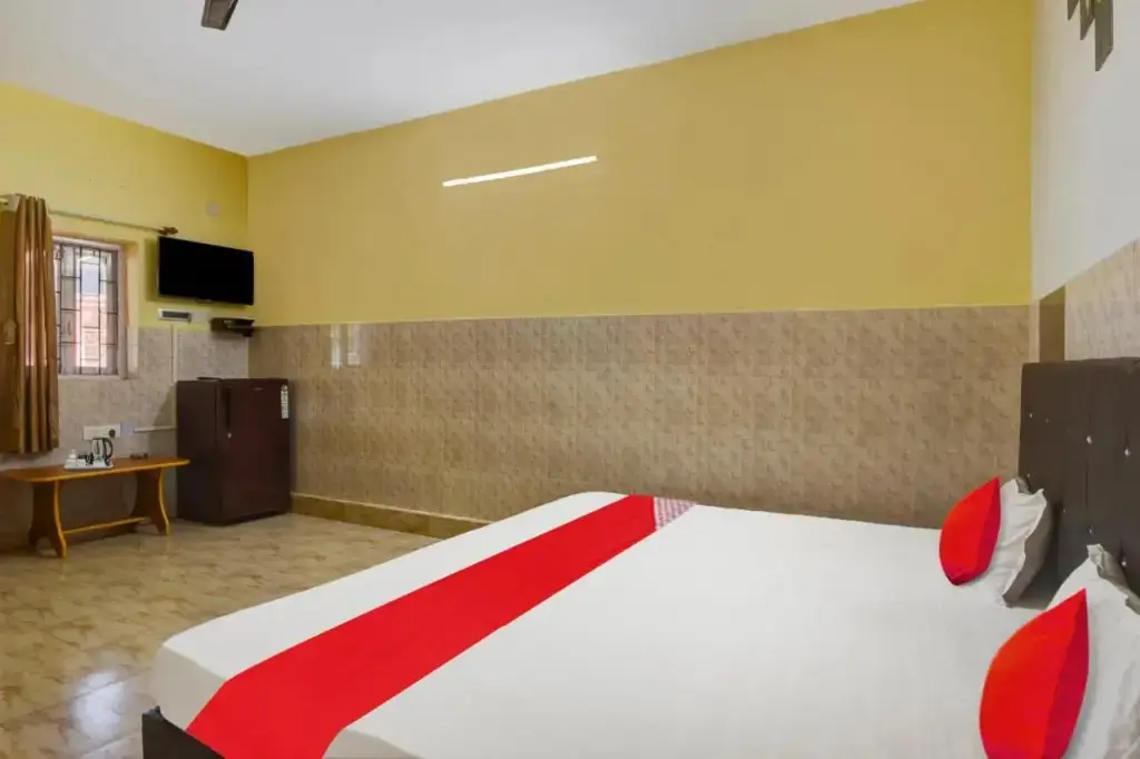 Бага: Oyo Flagship 70298 Hotel Sai Vedant