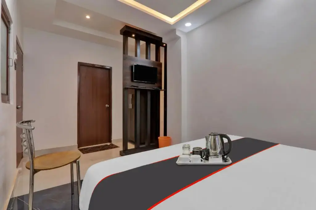 Лакхнау: Flagship 92648 Hotel Jwala