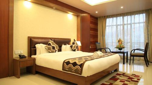 Шиллонг: Hotel Heiga Vns