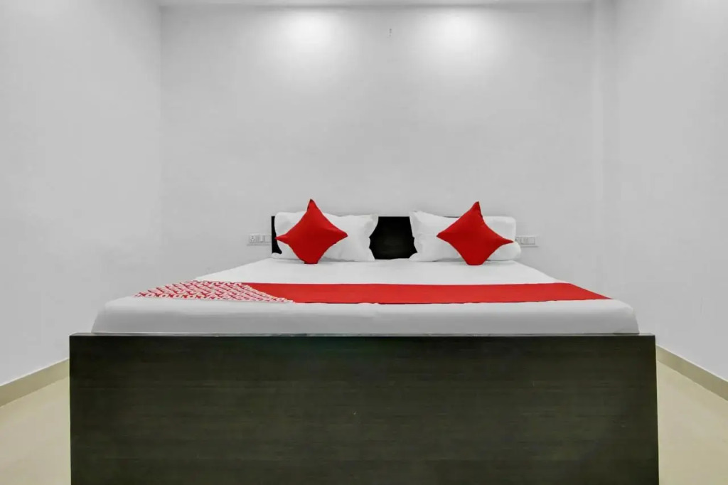 Нью-Дели: OYO Flagship 70295 Hotel Secret Mirage