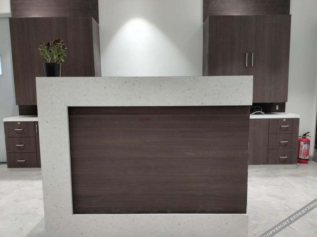 Пуна: Marigold Suites Wagholi