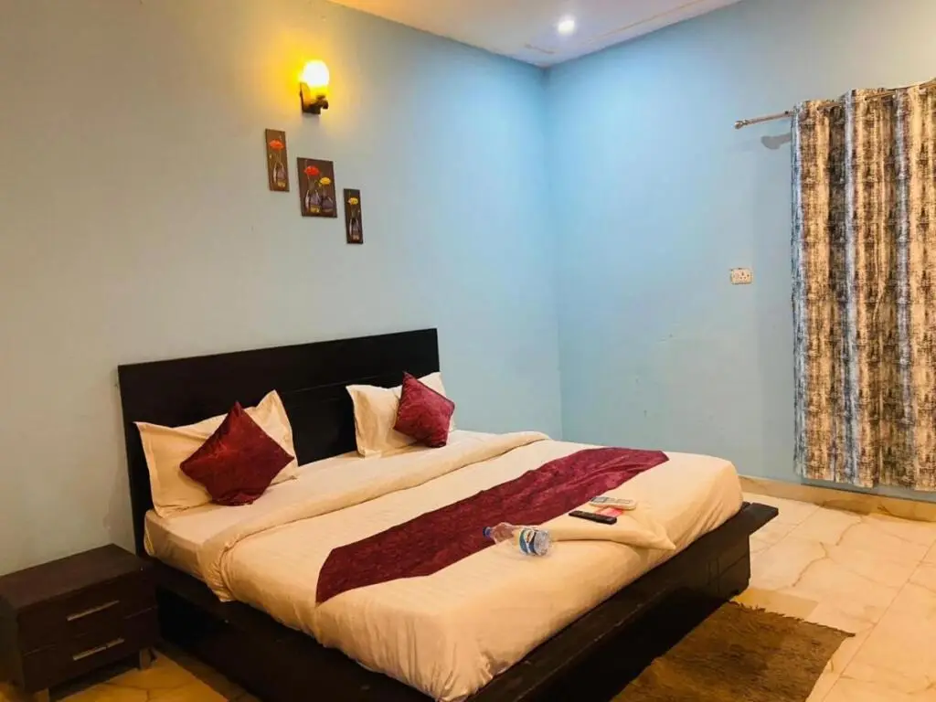 Большая Нойда: OYO Flagship 80585C Hotel Kings Stay