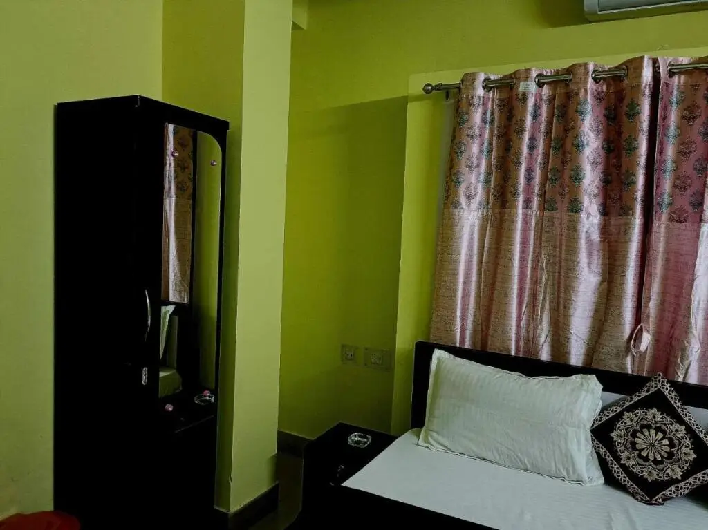 Гувахати: Oyo Home 88953 Orchid Home Stay 2