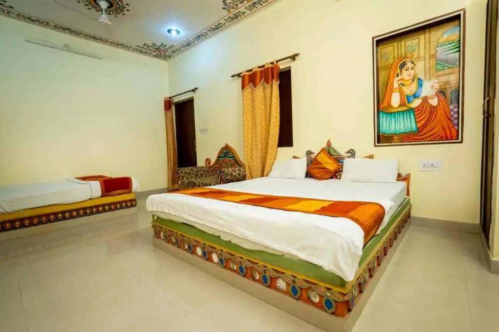 Аджмер: Swad Ri Dhani, Ajmer