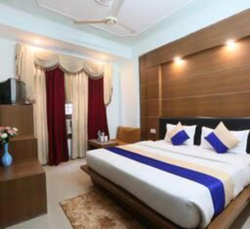 Катра: Hotel Katra Residency
