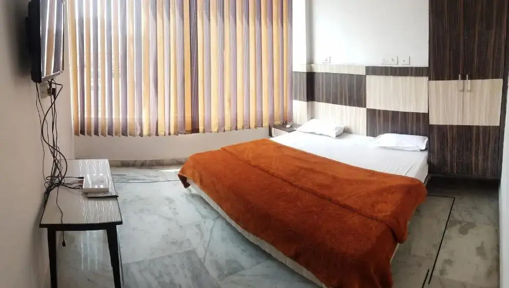 Джаландхар: Time Square Guest House