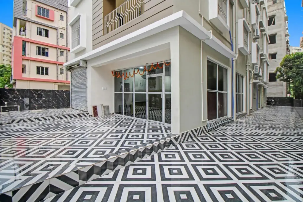 Колката: OYO Townhouse 1128 Hotel Royal Palm Inn