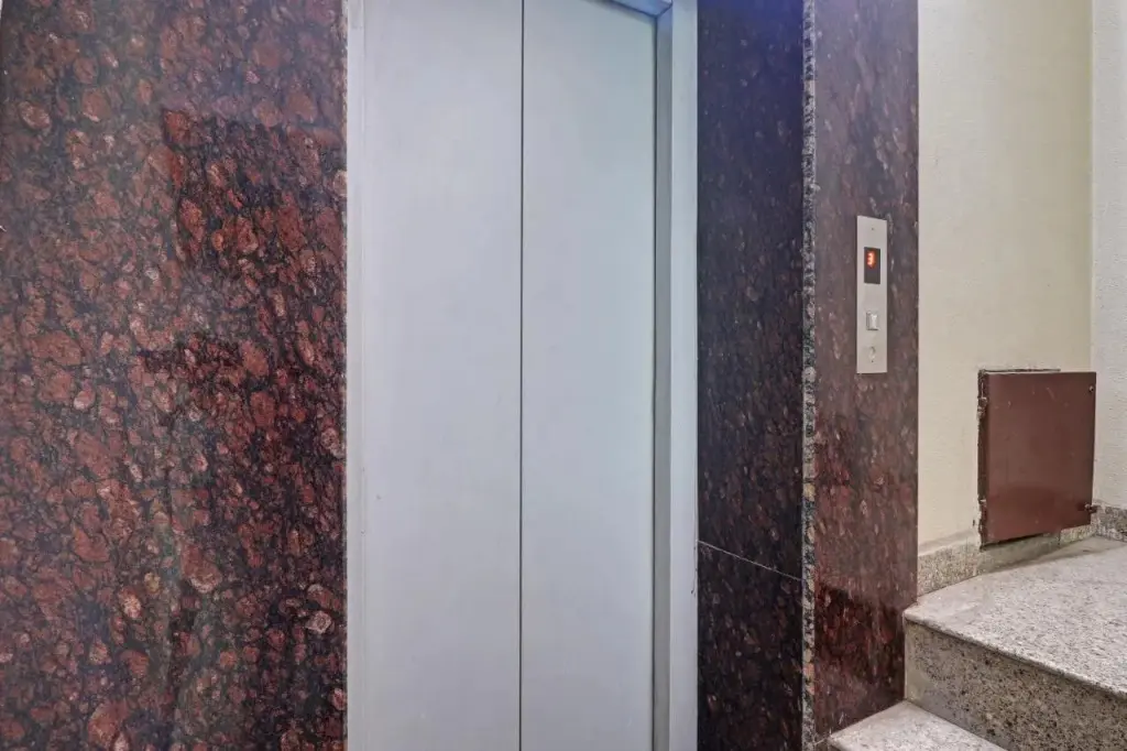 Нью-Дели: OYO Flagship 70269 Hotel S P Residency
