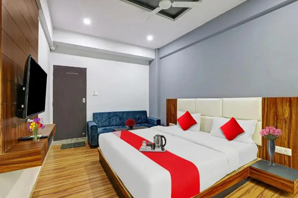 Сурат: OYO Flagship 70202 Hotel Max