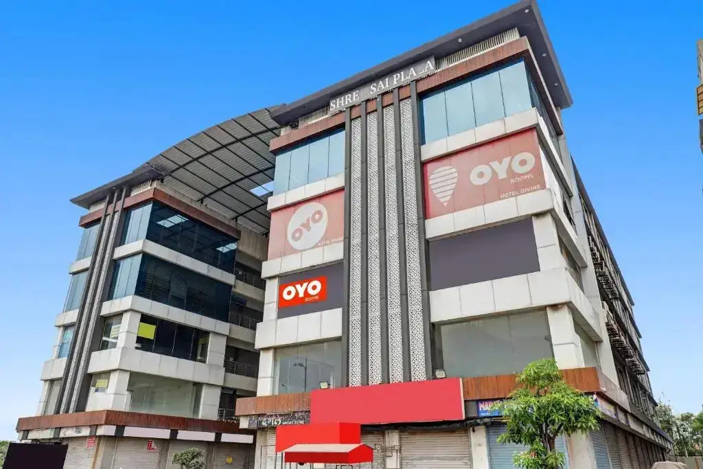 OYO Flagship 70202 Hotel Max — фото 1