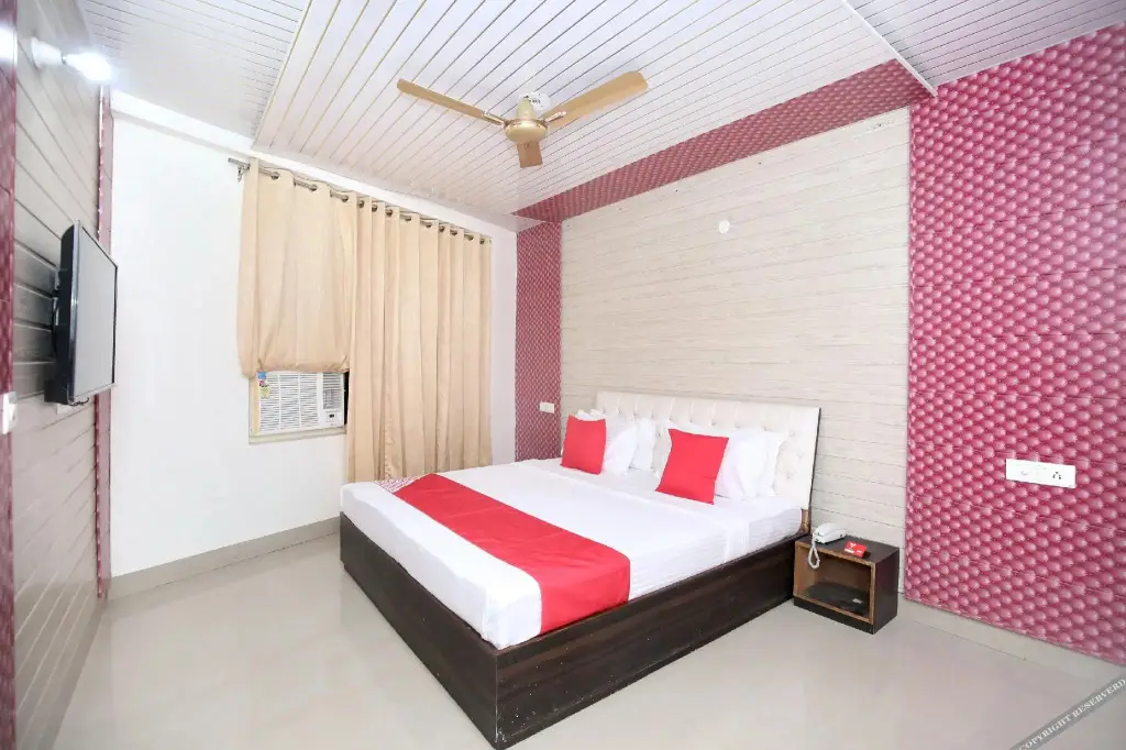 Мохали: OYO 13368 Hotel Gold Star