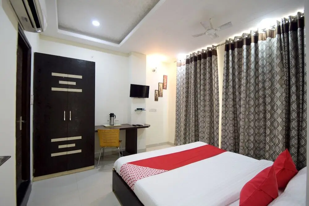 Джайпур: OYO Flagship 805652 Hotel Royal Inn