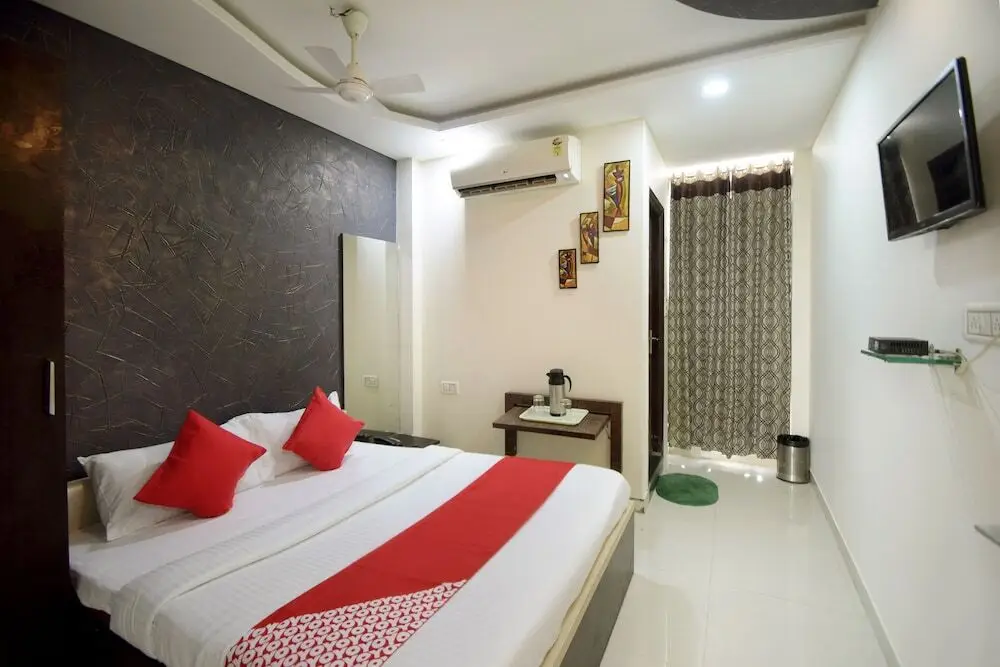Джайпур: OYO Flagship 805652 Hotel Royal Inn