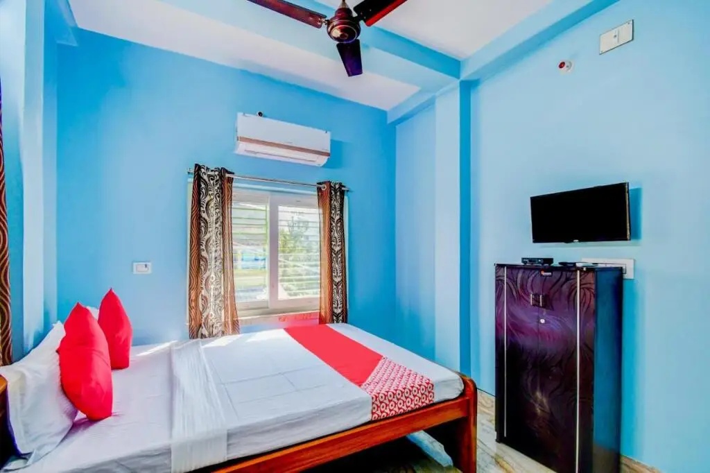 Колката: OYO 87565 Eco Plaza Inn