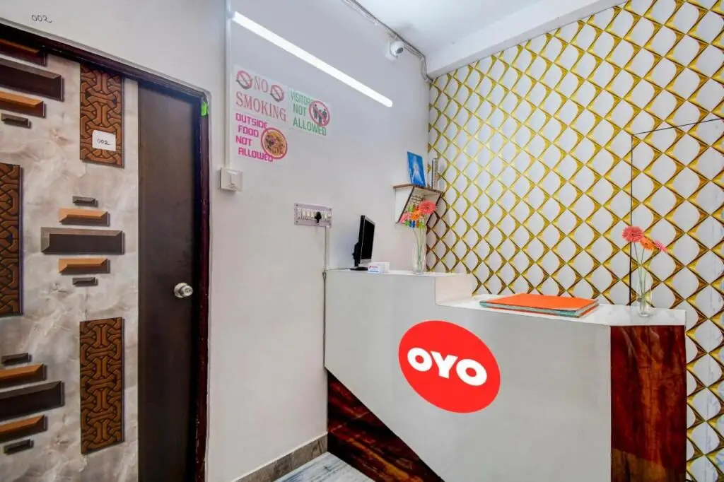 Колката: OYO Flagship 70119 Sonar Bangla Guest House