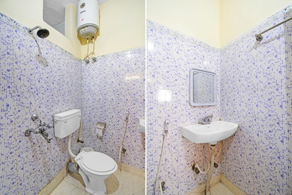 Колката: OYO 91278 Indrani Inn