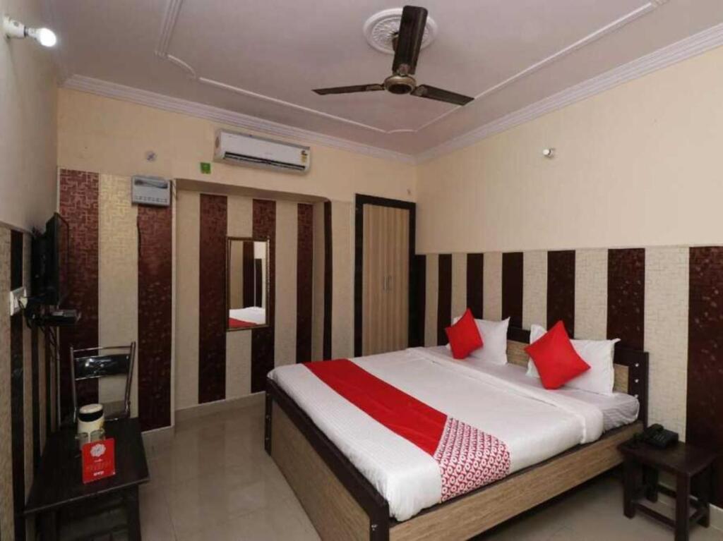 Лакхнау: OYO 91729 Indigoo Rajdhani Hotel