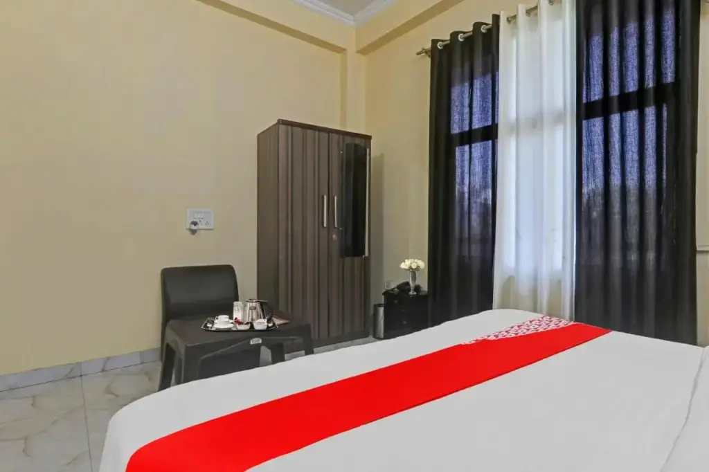 Лакхнау: Oyo Flagship 70367 Hotel New Impact