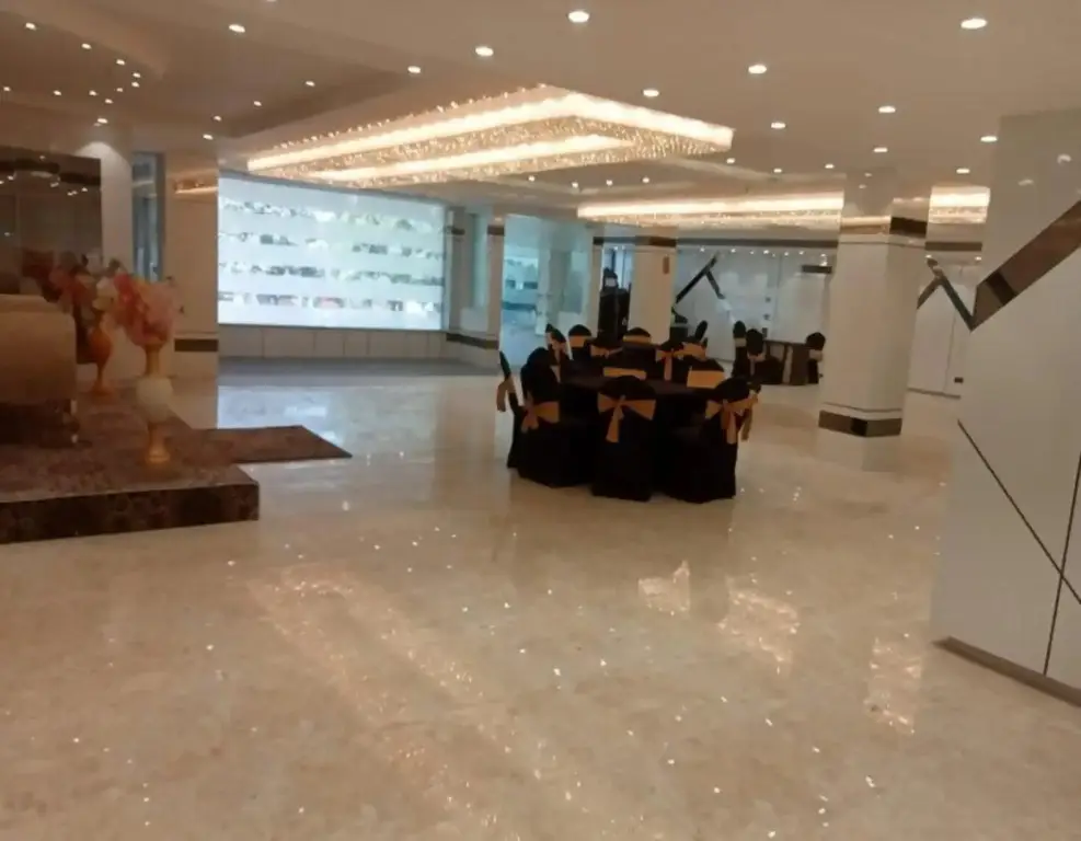 Лакхнау: Hotel citrus