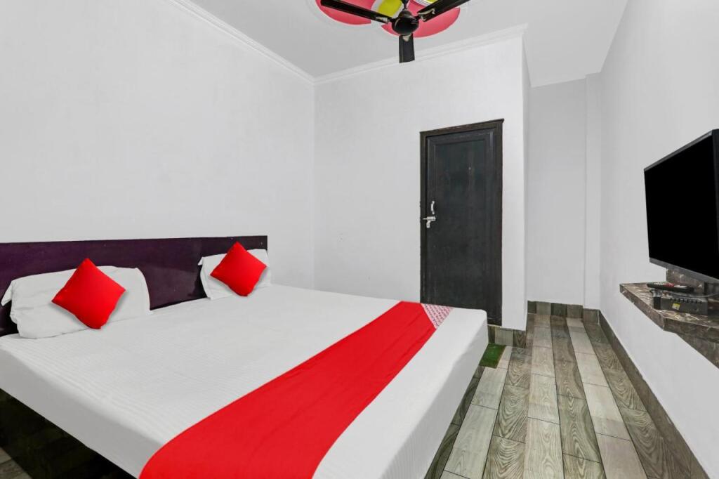 Лакхнау: OYO Flagship 80648 Hotel Aastha