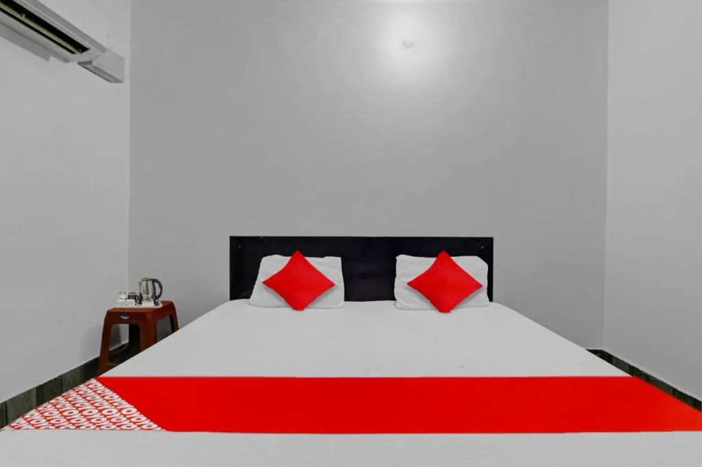 OYO Flagship 80648 Hotel Aastha — фото 1