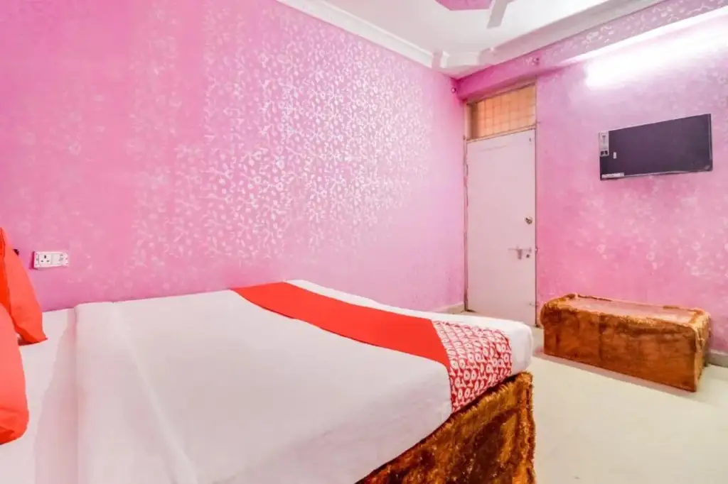 Лакхнау: Oyo Flagship 702325 Hotel Sai Inn