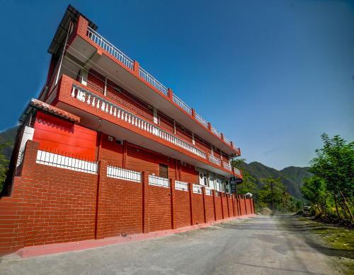 Sahastradhara RiverResort — фото 1