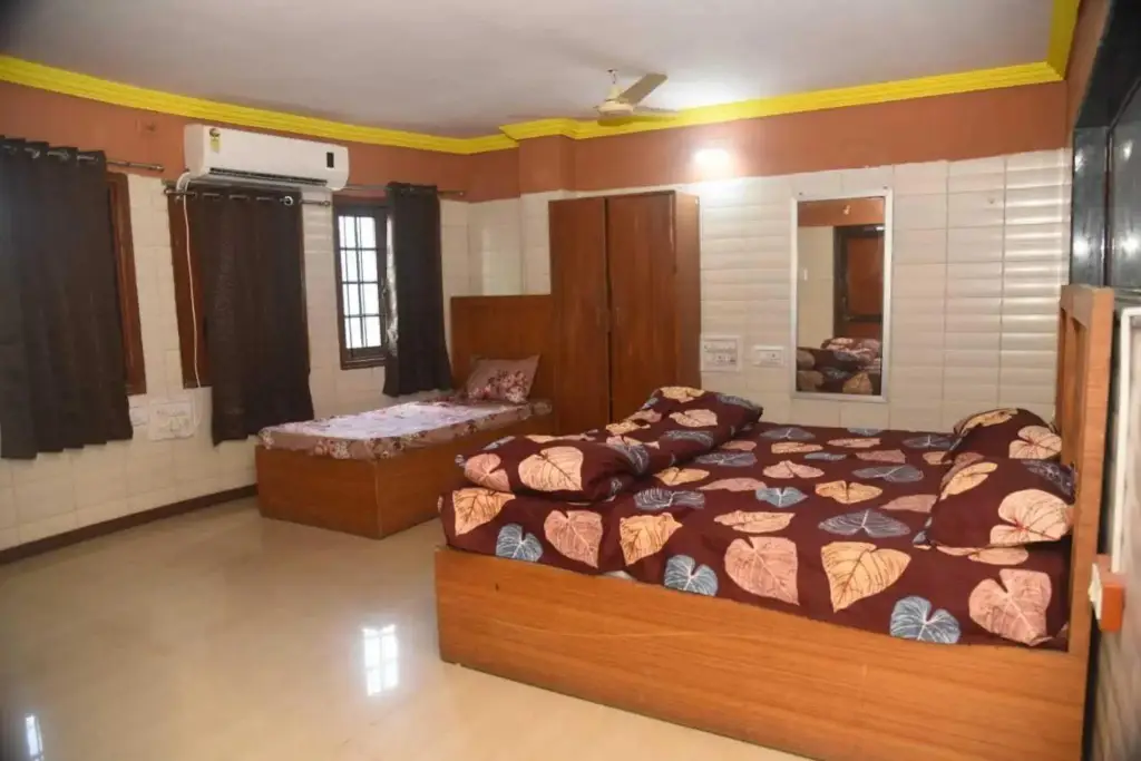 Вадодара: Oyo 700447 Hotel City Inn