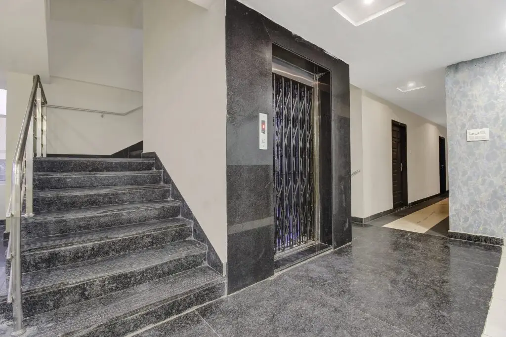 OYO Townhouse 1019 Galaxy Suites — фото 1