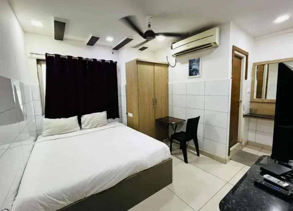 Хидерабад: Capital O 701935 Hotel Royal Grand Inn