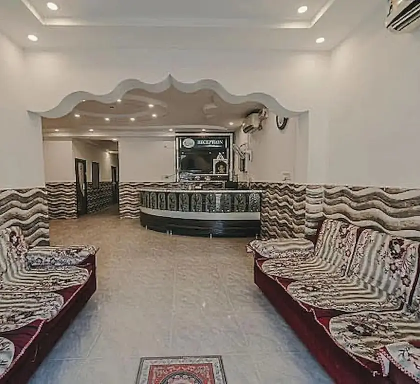 Джайсалмер: OYO Flagship 70130 Regal Golden Palace