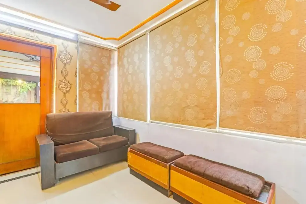 Варанаси: Oyo Flagship 70321 Hotel Ranjit