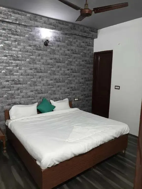 Нью-Дели: OYO 70129 Hotel Prime