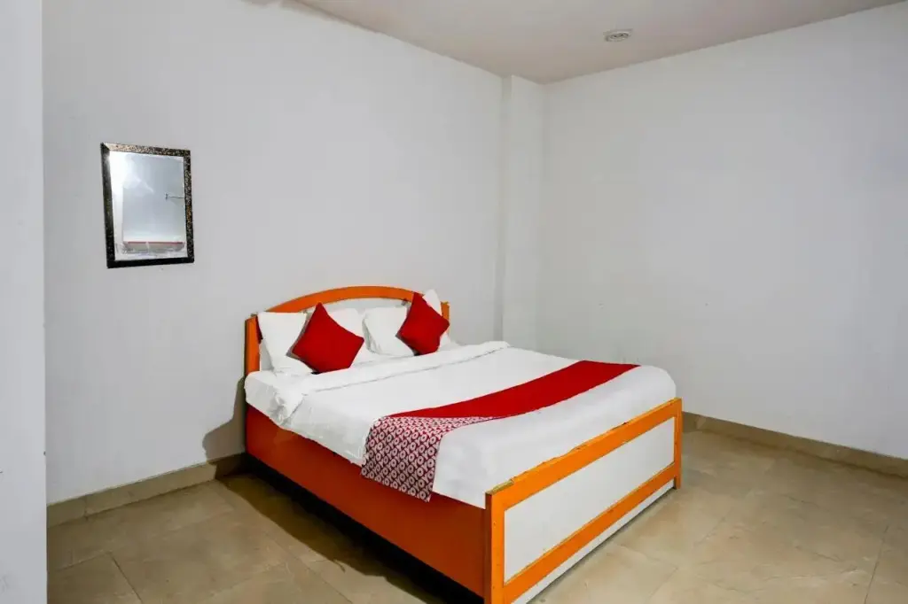 Нью-Дели: OYO Flagship 80608 Hotel Relax Inn