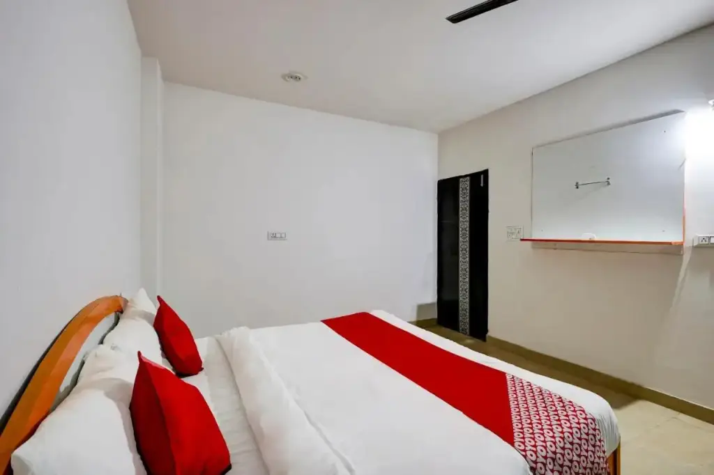 Нью-Дели: OYO Flagship 80608 Hotel Relax Inn