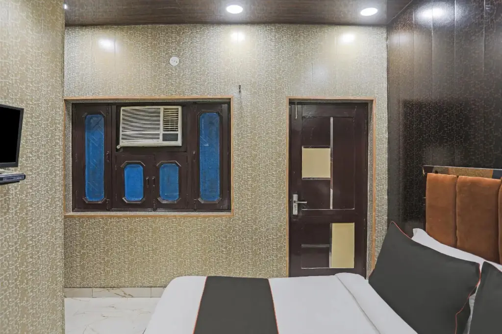 Нью-Дели: Flagship 80575 Kashish Residency