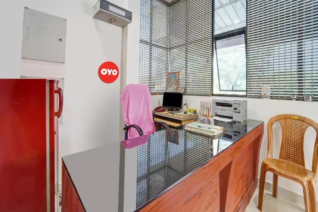 Eraniel: Hotel O Sri Sakthi Residency