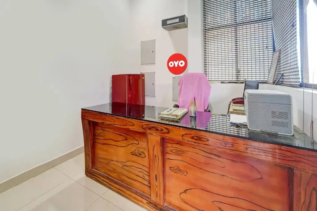 Eraniel: Hotel O Sri Sakthi Residency