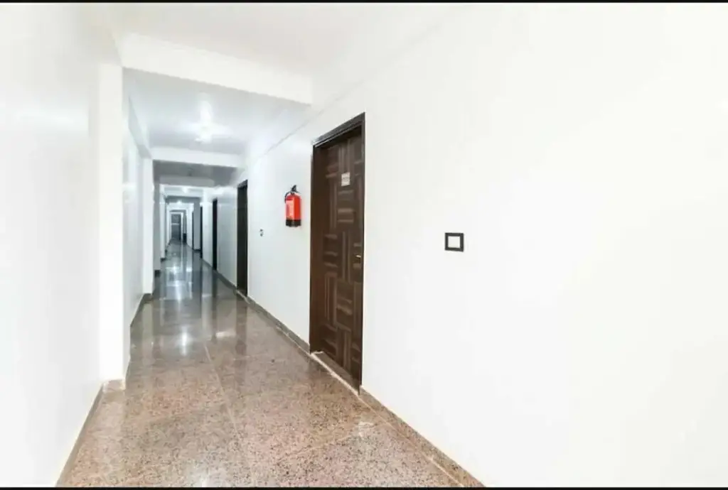 Нью-Дели: Oyo 700424 B Singh Stay Mahipalpur