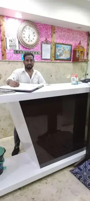 Нью-Дели: Oyo 700424 B Singh Stay Mahipalpur