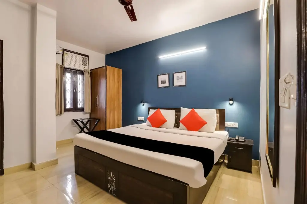 Нью-Дели: Capital O 71756 Hotel Silver Arrow