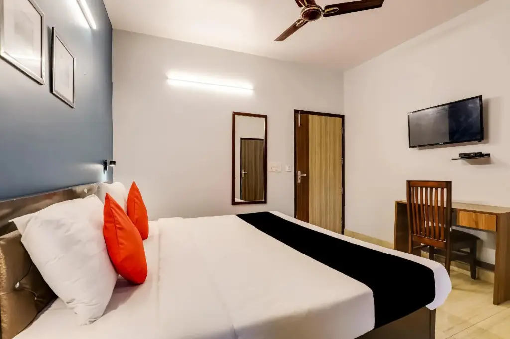 Нью-Дели: Capital O 71756 Hotel Silver Arrow