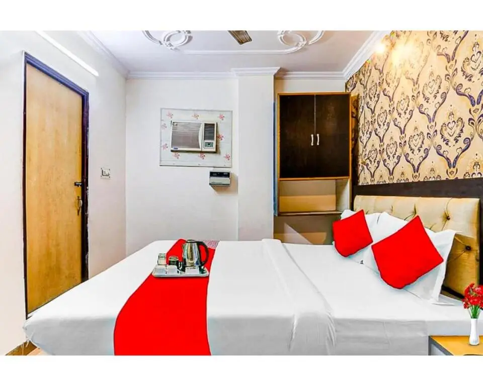 Лакхнау: Hotel Radhey Inn By WB Inn