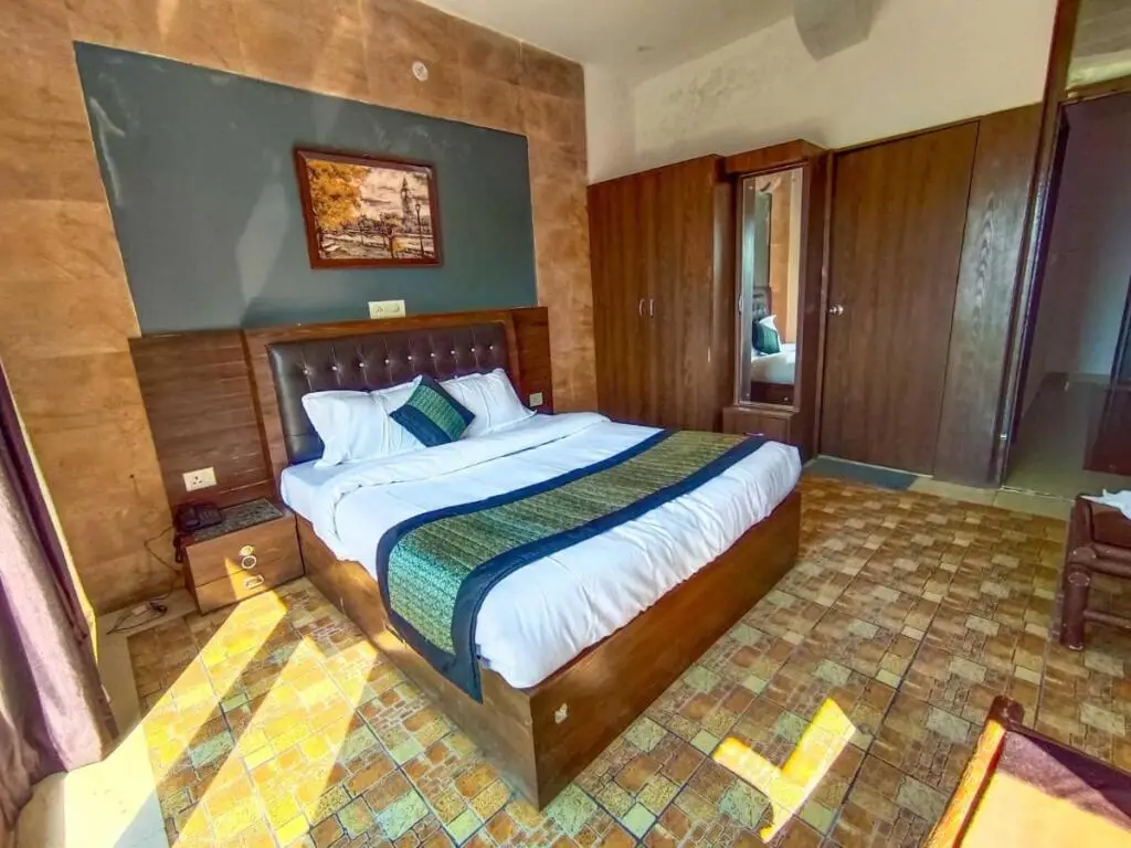 Массури: Oyo Flagship Hotel 9 Palm