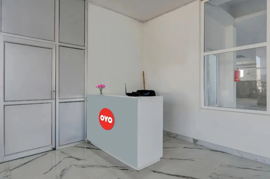 Лакхнау: Oyo 804920 Ck Inn